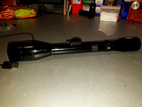 Visor antiguo aleman de 6 aumentos, no tiene inscripciones, tubo de 27mm(tipico de los visores de los 02