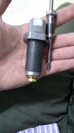 Hola buenas noches.
Hago esta consulta a los expertos porque me trae de cabeza. Recargo para arma larga. 70
