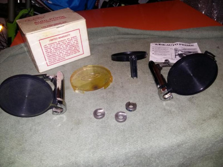 Vendo por no usar. Uno es para large pistol, otro es para small pistol. Uno tiene la leva partida, pero 01