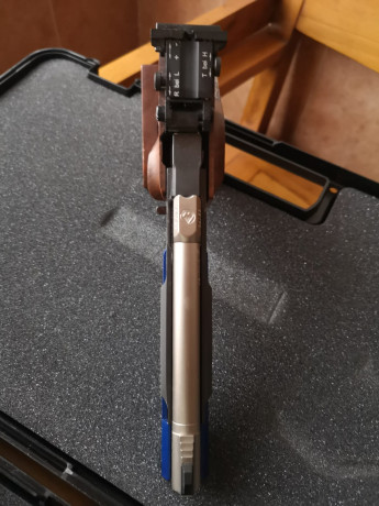 Pues eso vendo feinwerkbau lit (la azul) caja con todos sus útiles y talla M en un estado impecable sin 20