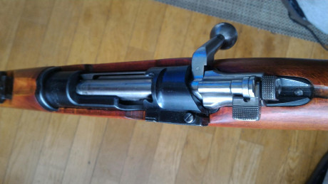 Buenas, lo dicho vendo K98 fabricación Mauser byf, 1944, buen estriado, en muy buen estado.
Calibre original 01