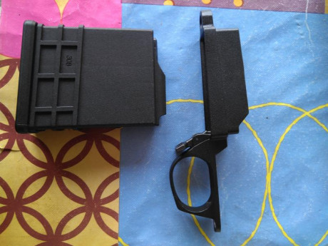 Vendo Kit de conversión para rifle Bergara B14, desde floorplate a cargador extraíble. Con un poco de 00