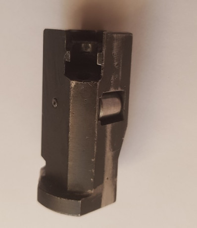 Estoy interesado en comprar una cabeza cierre para Cetme C, en calibre 307 w.
O en su defecto, uña extractora 02