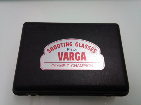 Gafas de tiro marca Varga casi sin uso.
37 mm
Precio: 125 euros con envio a la peninsula.
Rebaja: 115 02