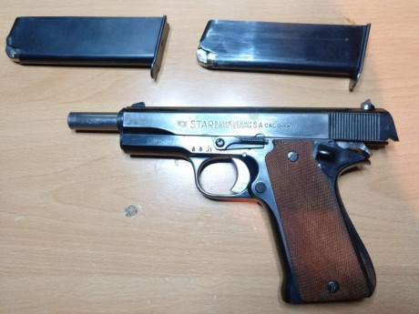 Vendo STAR Super A calibre 9mm parabellum. Esta guiada en F y el arma se encuentra en Pamplona. 

El arma 00