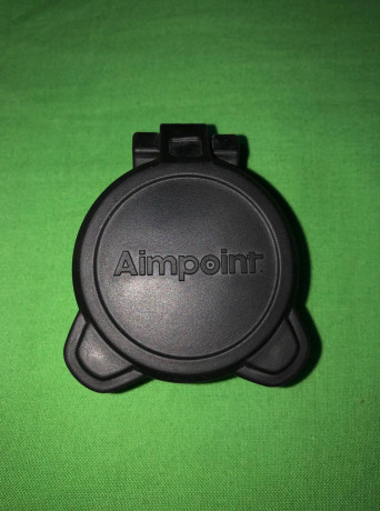 Se venden los siguientes accesorios:
Astra
Grip Mano Ngro 22e
cargador Caza Astra 25e
Fenix
Portalinterna 02