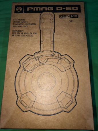 Se venden los siguientes lotes:

Cargador Magpul 60 tiros 188e 
8 Cargadores Magpul Gen3 con funda transporte 01