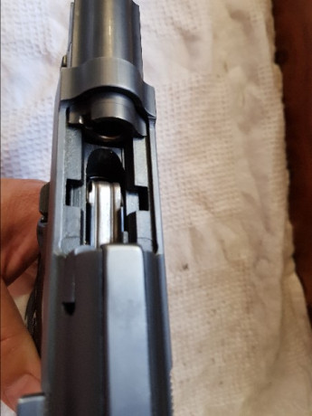 VENDIDA - Vendo pistola Walther P38 - 9 mm Pb, en perfectísimo estado, con dos cargadores, funda y repuestos 02