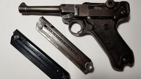 Hola  a todos.

Por circunstancias que ahora contaré (armas.es es mi blog, qué se le va a hacer)  :D  31