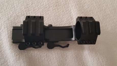 vendo montura mono pieza de aluminio para visor de 30 mm tiene sujeción de montaje rápido y rail weaver 01