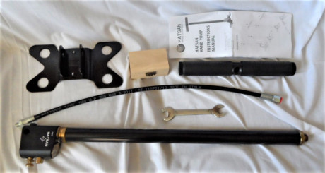 Se vende equipo completo PCP (muy poco usado), compuesto por:
 
 -	Carabina HATSAN PCP AT44-10 calibre 00