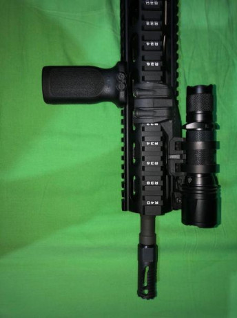 Se vende Astra con todos los extras de Magpul. Tiene 1 año de antiguedad , pero poco uso y no en competición.

Se 01