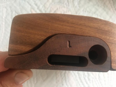 Vendo cacha original de  STEYR LP10 EVO mecanica 
Talla  L  en estado impecable 
 Sin ningun retoque ,ni 00