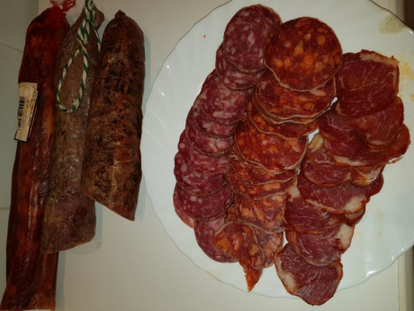 Hoy para comer acelgas hervidas y chuletón de vaca gallega vieja con seis semanas de maduración en cámara 40
