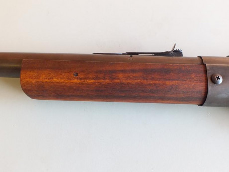 - Carabina Daisy Rogers mod. 95 B,réplica rifle Winchester 1883.
- Año de fabricación entre 1979 a 1983 00