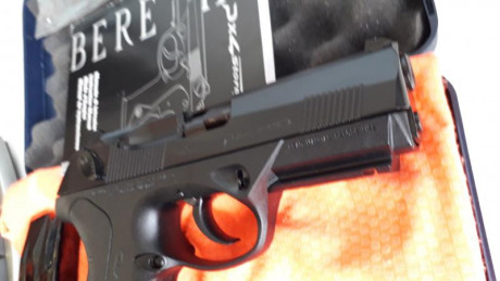 Flamante Beretta Px4 Storm 9mm.No ha tenido nada.La vendo porque no la uso
Esta en Orihuela.No envío
Tal 00