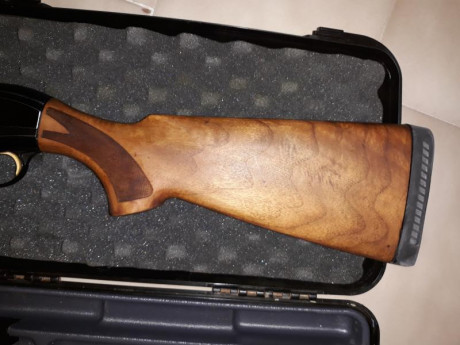 Vendo escopeta semiautomatica Beretta modelo 391 urica ,la vendo por que soy zurdo y no me hago a ella,la 00