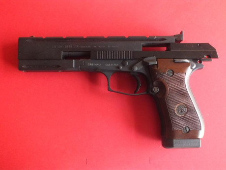 Pongo a la venta
Beretta 87 Target calibre 22.
Comprada en Octubre del año pasado,muy pocos tiros (tres 00