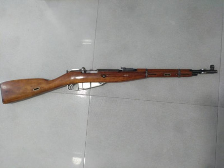 Vendo carabina mosin nagant del 7,62x54r
Su funcionamiento y precisión es el normal en este arma.
Tiene 00