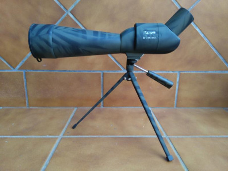 Vendo por no usar visor terrestre marca Stavit de 20 a 80 por 70 mm. Incluye tripode y funda de transporte 02