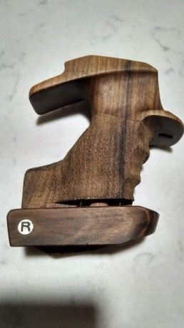 Buenas compañeros

Vendo esta maravilla de cacha Rink  talla M en estado impoluto
interesados envio privado

precio 02