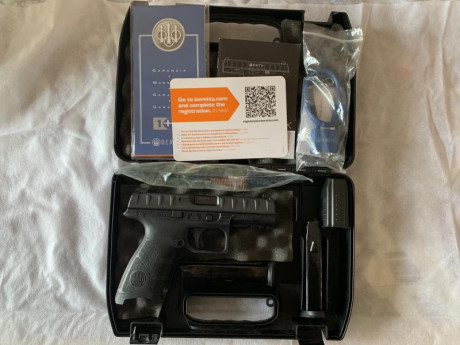 Vendo Beretta APX el estado del arma es nueva nueva es parte de un pago que me hicieron de la venta de 10