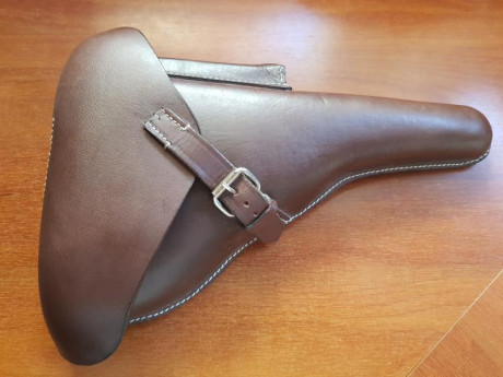 Vendo funda pistola Mauser-Luger para cañón largo tipo Artillería. Longitud total/útil 290/275 mm.
Fabricada 01