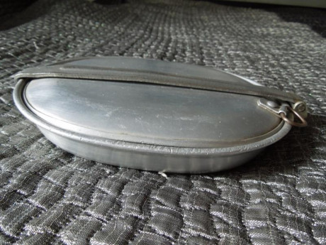 Tartera de aluminio del ejercito de Estados Unidos, con marcaje de 1918 (algo complicado de ver en fotos). 00