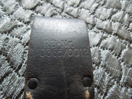 Tahali de cuero para la bayoneta de fusil Mauser checo VZ24. 1941. 
Es prácticamente igual al de la bayoneta 01