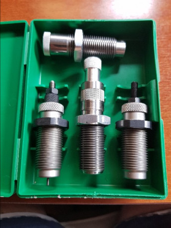 Hola a todos.
Un compañero del club me ha pedido que ponga a la venta en el foro sus Dies del .30 Luger 01