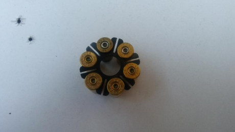 Hola a todos.
Vendo revólver de cuatro pulgadas de cañón marca ASTRA modelo .357 CTG con tambor adicional 00