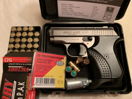 Buenas tardes compis
Pongo a la venta mi subcompacta de fogueo, una Ekol Volga de 9 mm en un color titanio 00