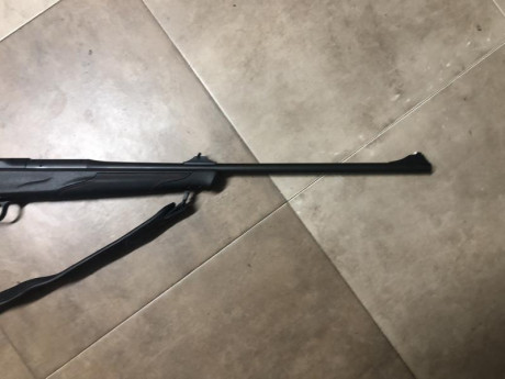 :vacaciones^: Vendo blaser success monza calibre 270wsm en suncajs sin estrenar. Precio 4000€ 00