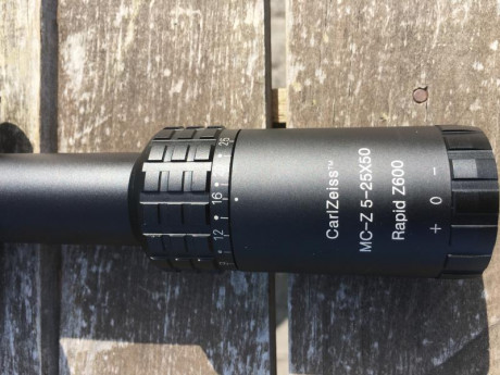 Vendo magnifico visor Carl Zeiss modelo Conquest MC-Z 5-25X50. La reticula es Rapid Z600. Sin marcas de 01