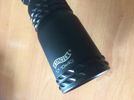 Visor de Caza muy polivalente, comprado hace un año y tres meses y ha salido al campo 2 veces, lo puse 31