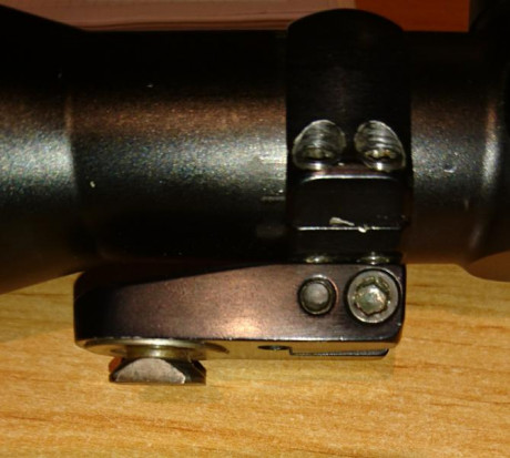 Compro las anillas, las bases no.., para tubo de visor de 30 Mm, si alguien las tiene y no las usa es 02