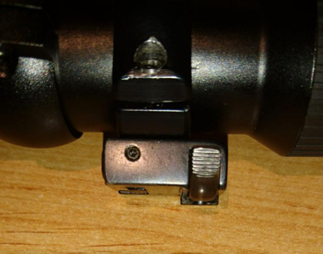 Compro las anillas, las bases no.., para tubo de visor de 30 Mm, si alguien las tiene y no las usa es 00