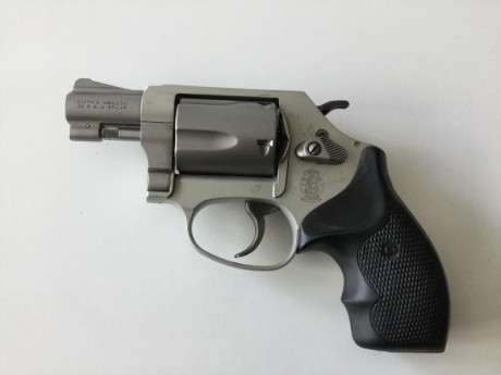 vendo lo que se ve en la foto por falta de uso
guiado en A
300euros
solo cambio por Glock 19 12