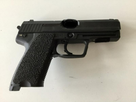 VENDO POR FALTA DE USO LO QUE SE VE EN LA FOTO
350 EUROS SOLO ACEPTO GLOCK 19 COMO CAMBIO
GUIADO EN A 11
