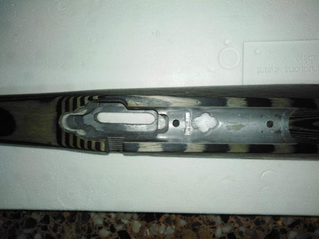 Vendo, culata para las acciones redondas ANSCHÜTZ  1913, 64 y 54 ,marca CICOGNANI.  Viene con cantonera 00