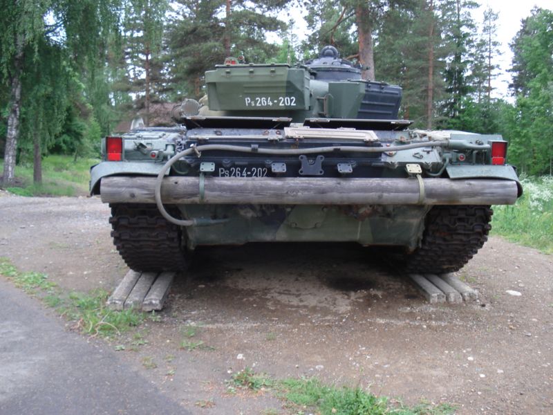 Bueno, seguimos poniendo fotos de trastos del museo de Parola, como sabeis esta a 12 Kms. de Hämeenlinna 151