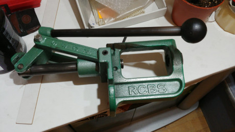 +++VENDIDA+++ se puede cerrar gracias a todos

Un gran y buen amigo mío vende este kit RCBS 
PIGGYBACK 01