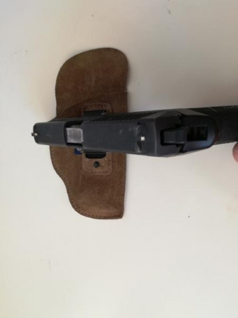 MAGNIFICA ARMA , del  cal. 9mm parabelum que esta en servicio en varias policias del mundo.
Guiada en 02