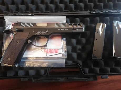 Se puede probar en Madrid Cantoblanco, sólo usada con munición recargada para precisión y va de lujo, 00