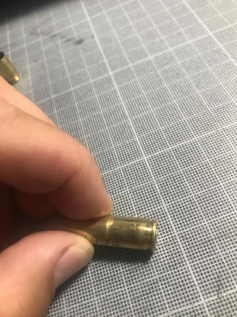 Pues eso alguno esta recargando este calibre podría dar algunos datos de recarga hay pocas tablas o ninguna 111