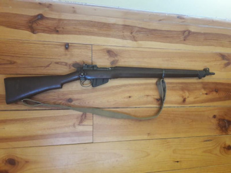 Numeros corespomdiemtes, cañon perfecto, pavon orginal,. Incluido la corea.
Muy bien rifle para la coleccion 02