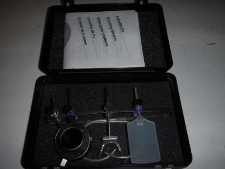  varga.JPG  varga..JPG  varga gafas.JPG  02