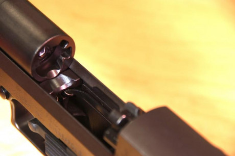 - Compañeros   Comienzan las REBAJAS DE AGOSTO  -  Nueva oferta:  1.250 € 

Vendo Pistola  DESERT EAGLE 72