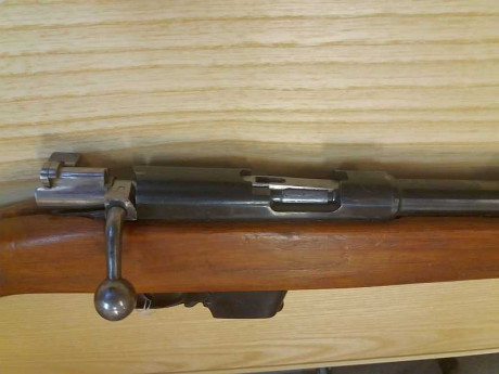 esta como nuevo!!
Version en 9mm largo
precio 199 euros

Guiable en la D 02