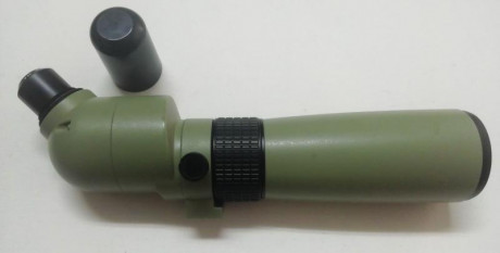 VENDO telescopio japonés, marca Opticron, de 60 mm y ocular intercambiable de 27x granangular.
Cuerpo 02